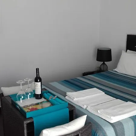 Independent With Pool At Casa Reflexos 4* تافيرا