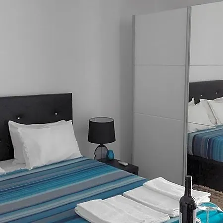 Bed and Breakfast Independent With Pool At Casa Reflexos Ταβίρα